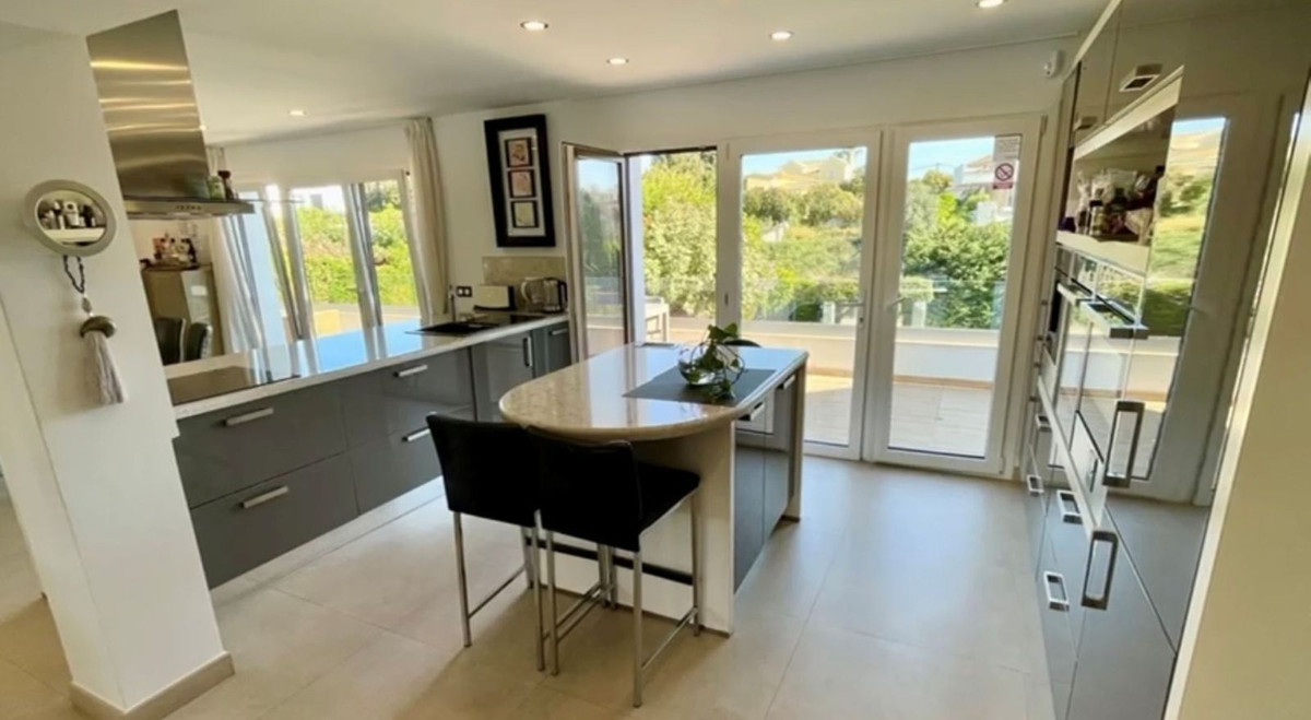 Huis te koop in San Pedro de Alcántara | 7 slaapkamers H5297293