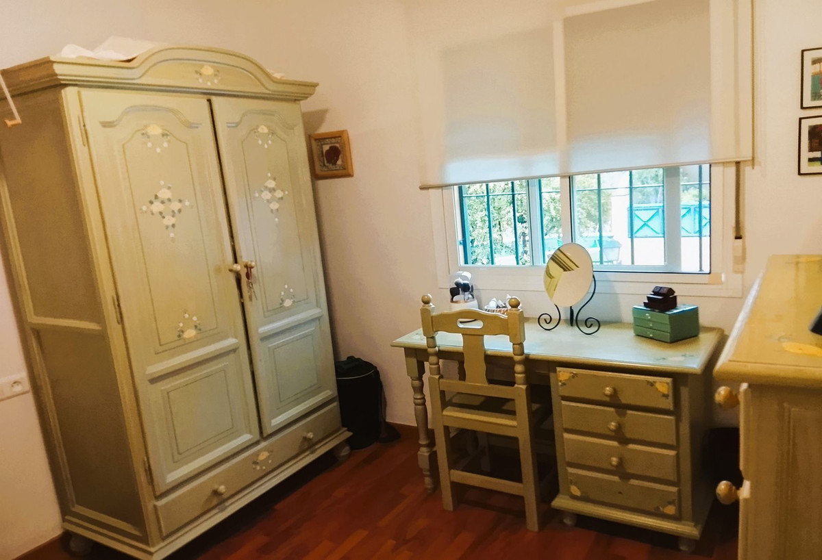 Huis te koop in San Pedro de Alcántara | 4 slaapkamers H5304337