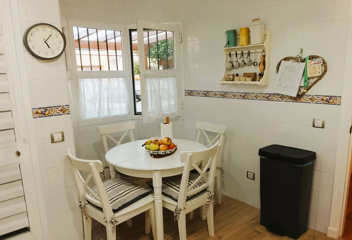 Huis te koop in San Pedro de Alcántara | 4 slaapkamers H5304337