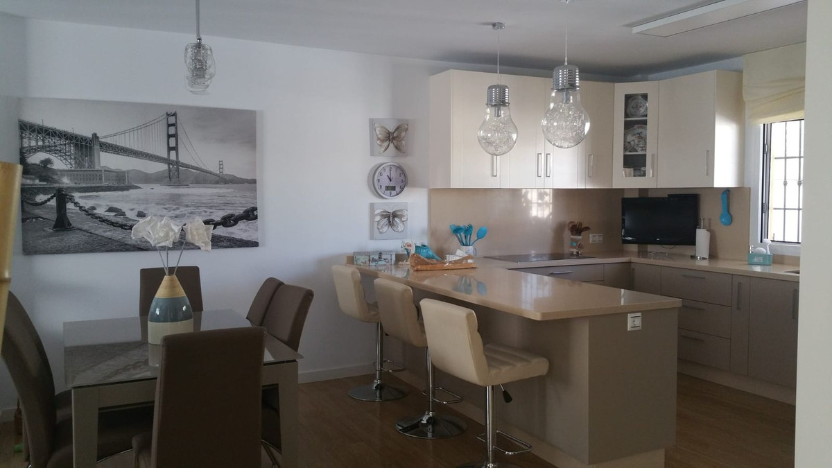 Huis te koop in San Pedro de Alcántara | 6 slaapkamers H5309653