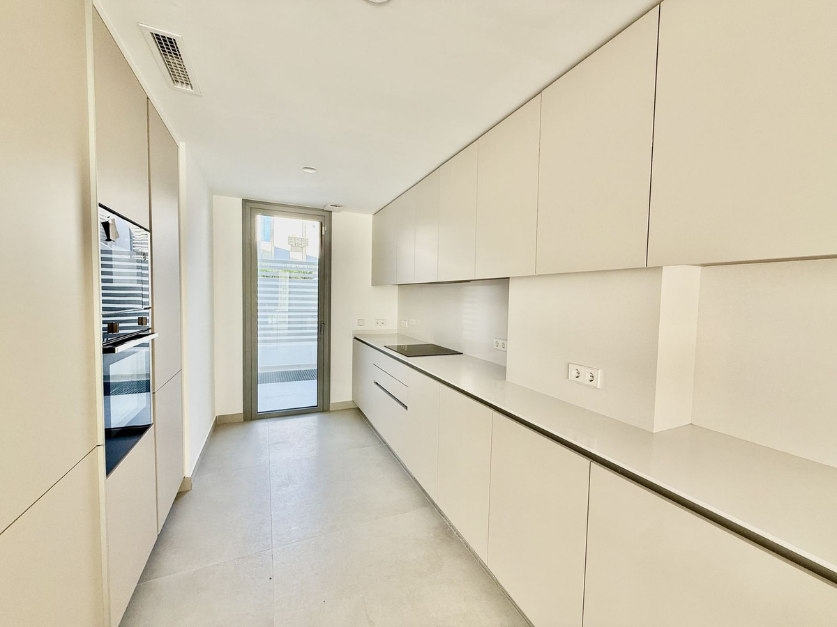 Huis te koop in San Pedro de Alcántara | 3 slaapkamers H5309839