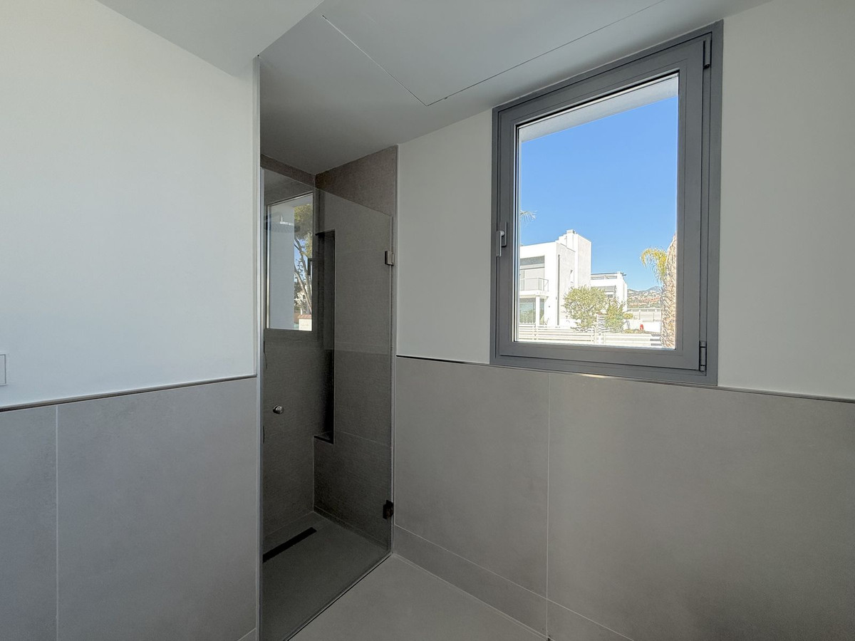 Huis te koop in San Pedro de Alcántara | 3 slaapkamers H5309839