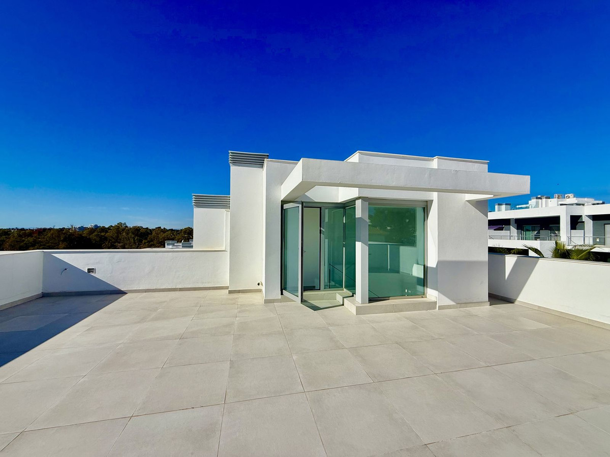 Huis te koop in San Pedro de Alcántara | 3 slaapkamers H5309839