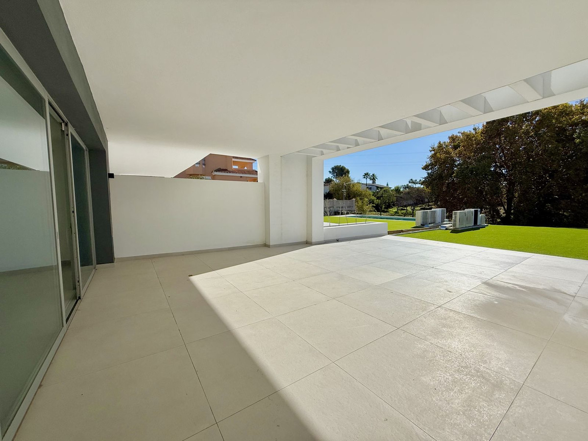 Huis te koop in San Pedro de Alcántara | 3 slaapkamers H5309839