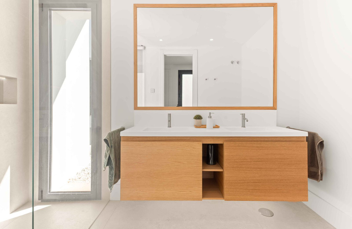 Property main view 33