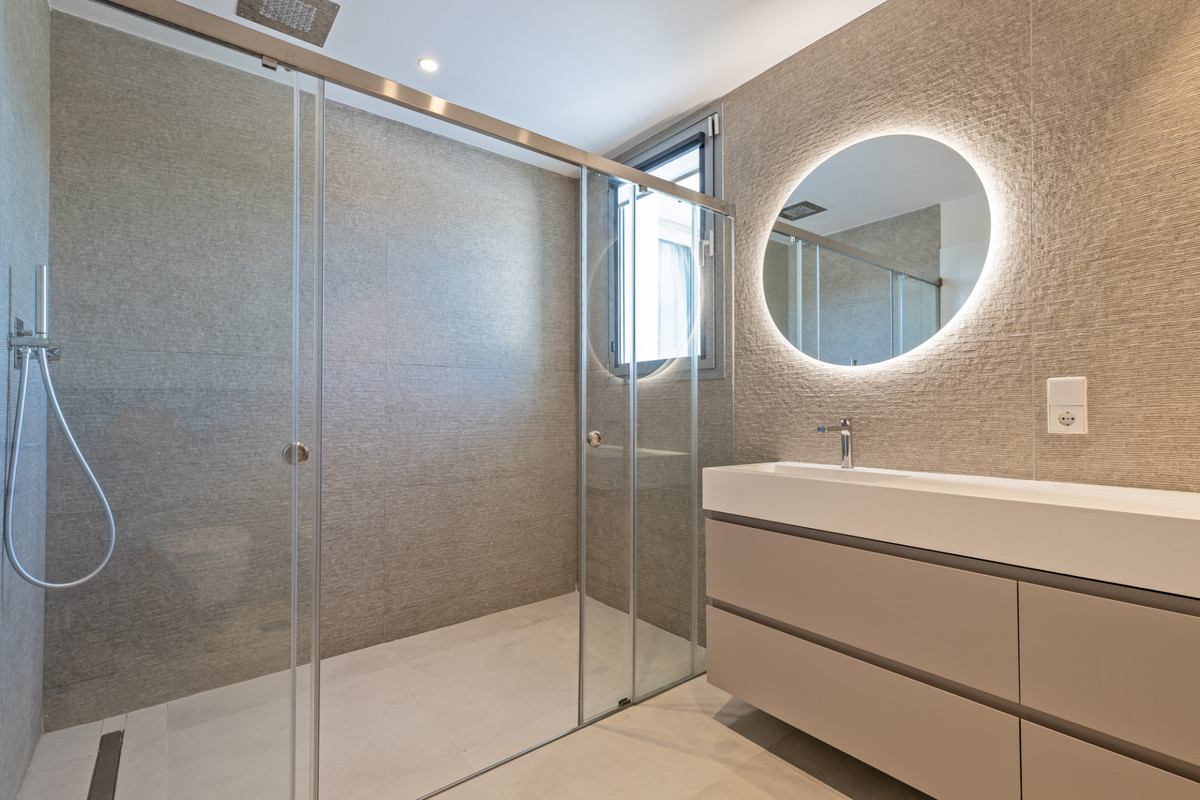 Huis te koop in San Pedro de Alcántara | 4 slaapkamers H5338294