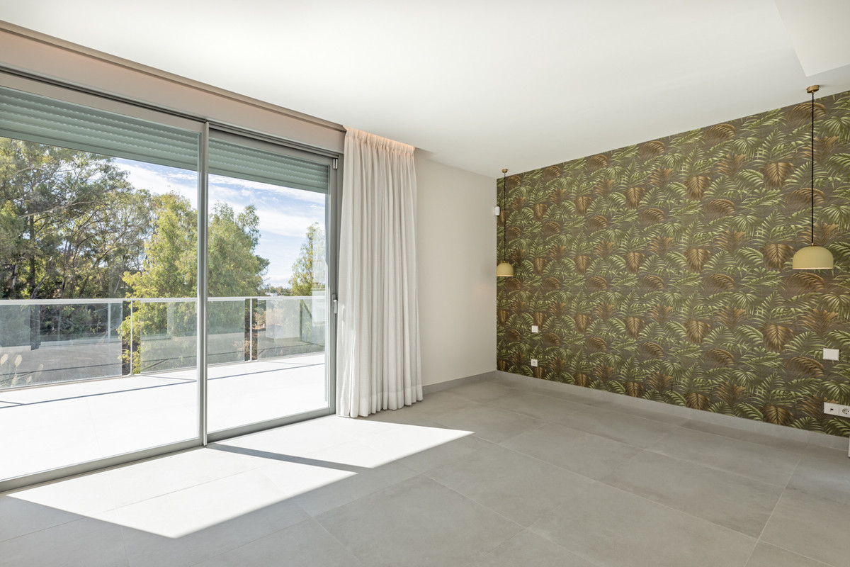 Huis te koop in San Pedro de Alcántara | 4 slaapkamers H5338294