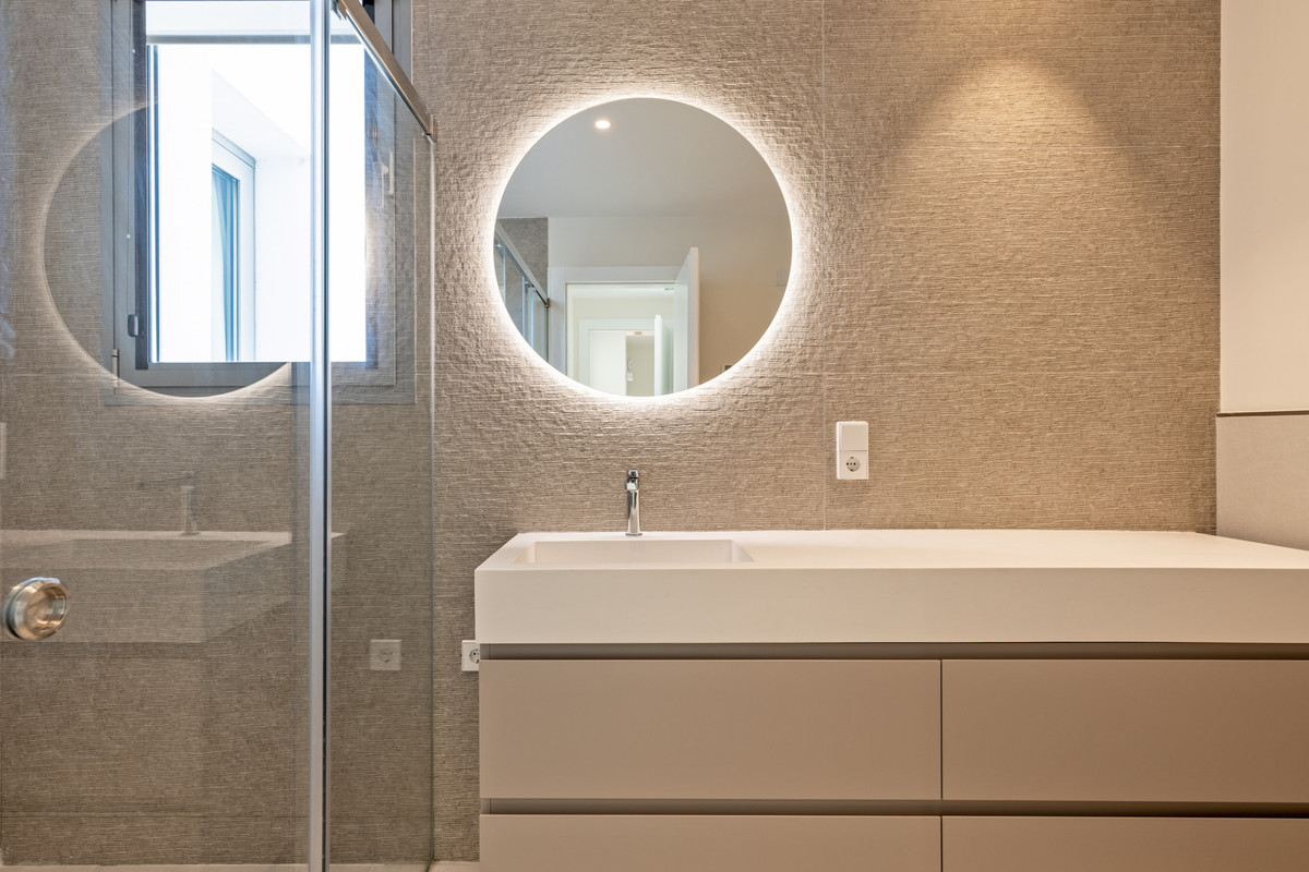 Huis te koop in San Pedro de Alcántara | 4 slaapkamers H5338294