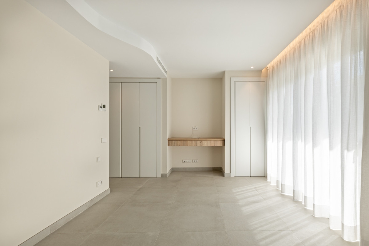 Huis te koop in San Pedro de Alcántara | 4 slaapkamers H5338294