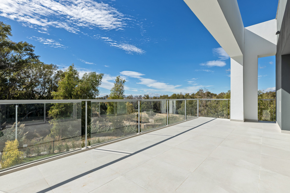 Huis te koop in San Pedro de Alcántara | 4 slaapkamers H5338294