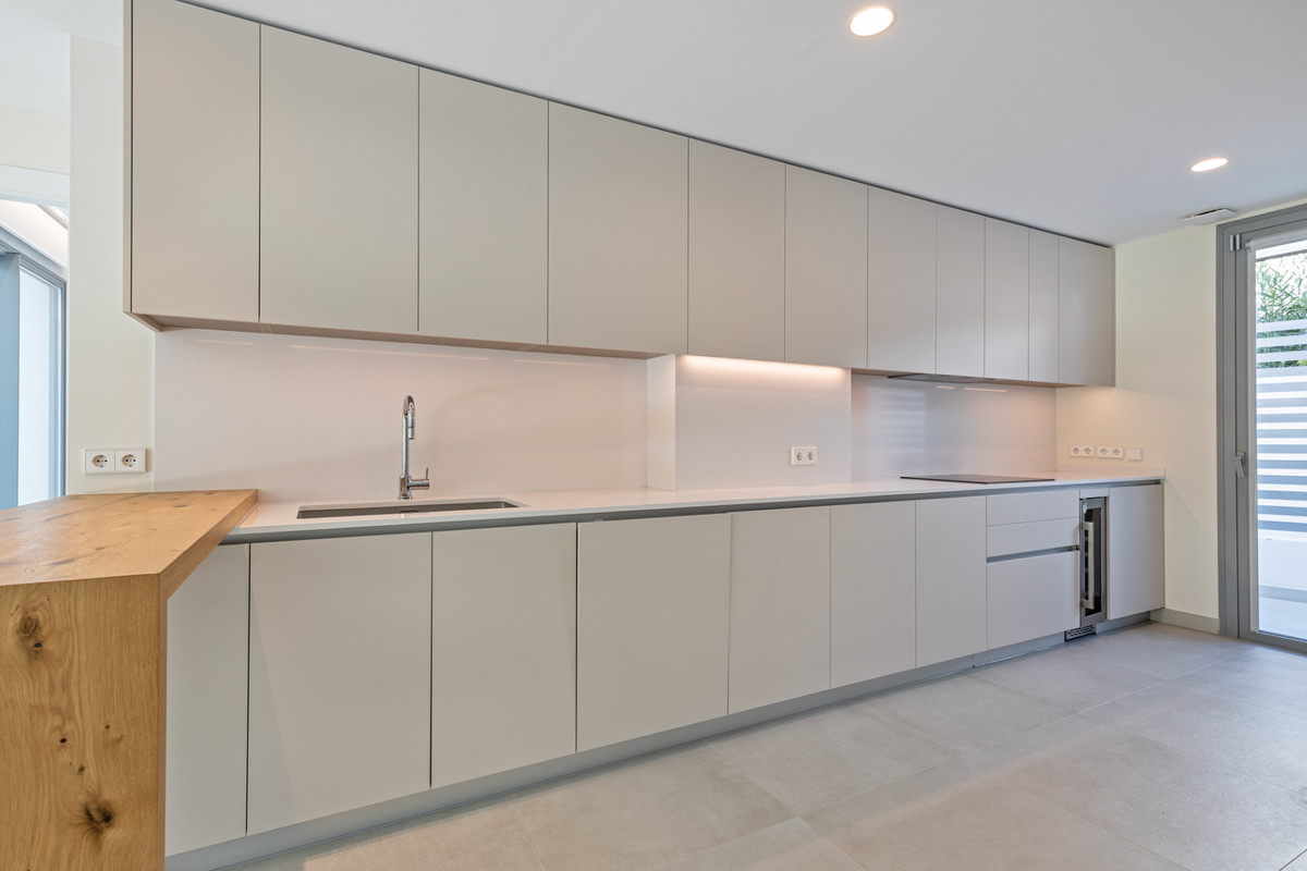 Huis te koop in San Pedro de Alcántara | 4 slaapkamers H5338294