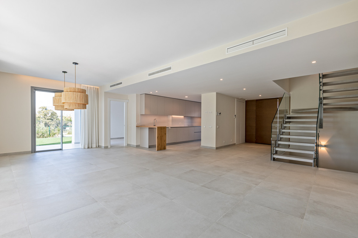 Huis te koop in San Pedro de Alcántara | 4 slaapkamers H5338294