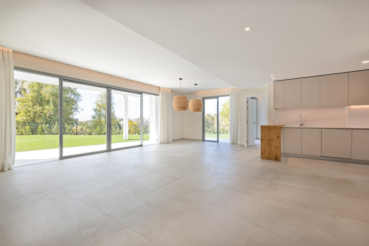 Huis te koop in San Pedro de Alcántara | 4 slaapkamers H5338294