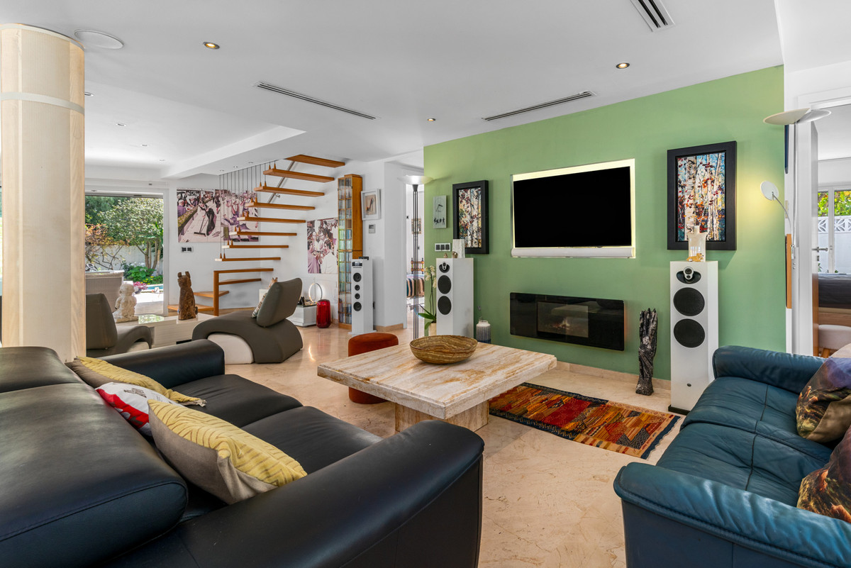 Huis te koop in San Pedro de Alcántara | 5 slaapkamers H5348251