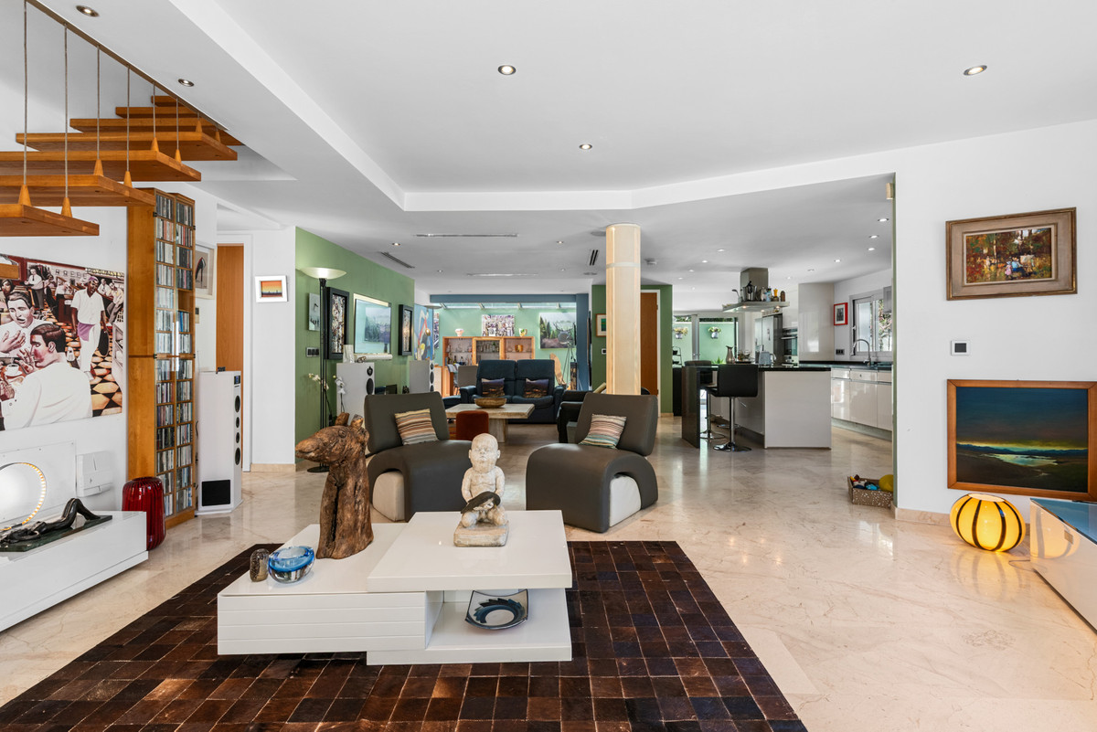 Huis te koop in San Pedro de Alcántara | 5 slaapkamers H5348251