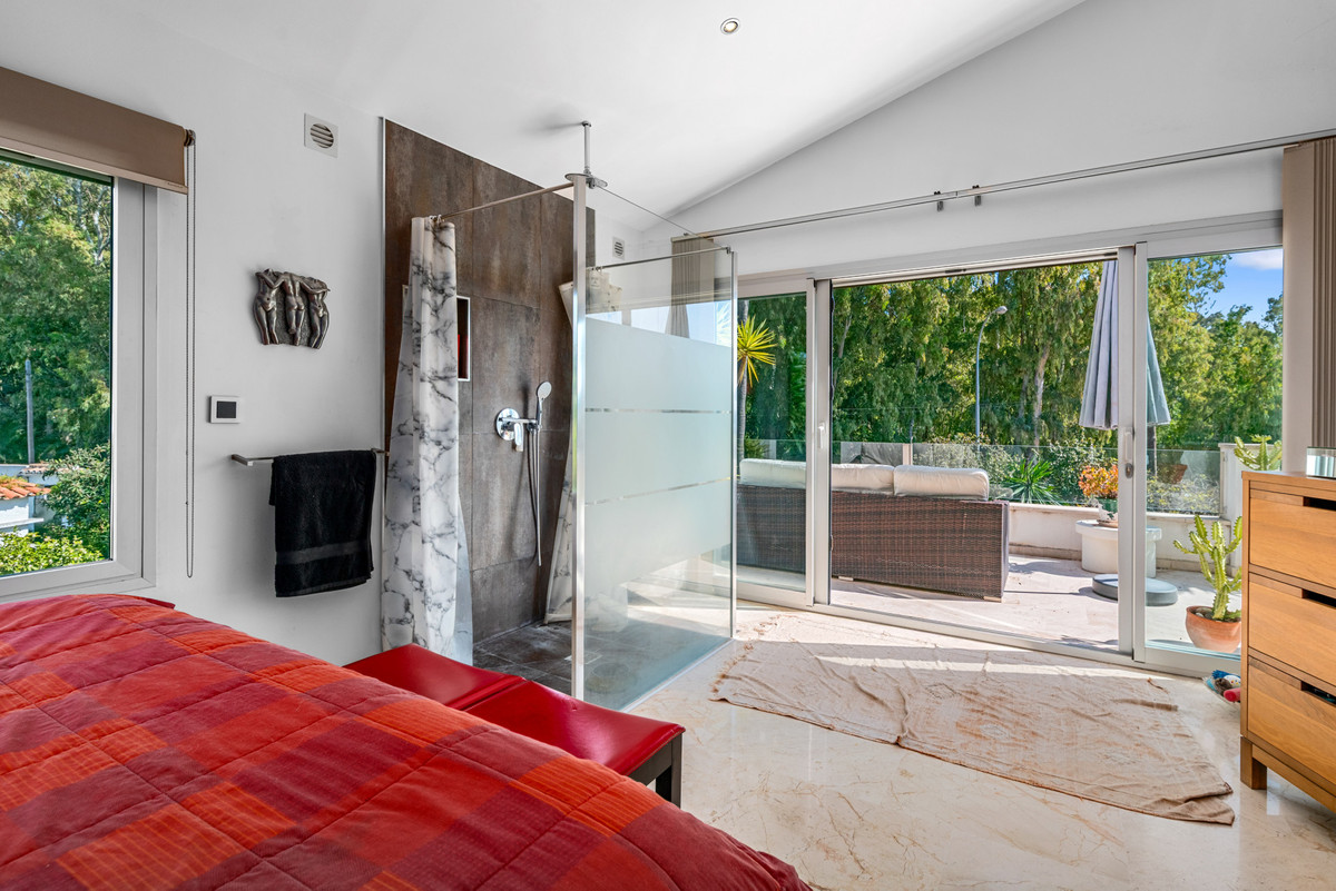 Huis te koop in San Pedro de Alcántara | 5 slaapkamers H5348251