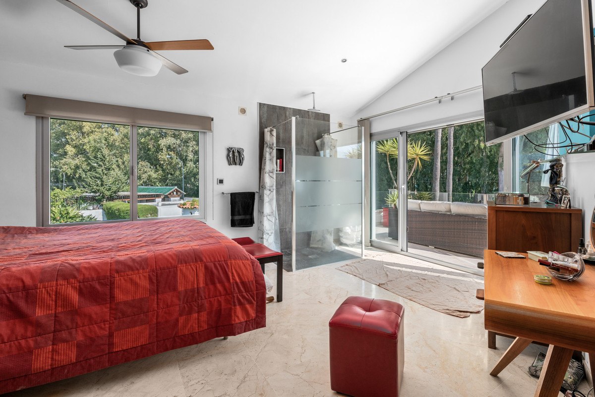 Huis te koop in San Pedro de Alcántara | 5 slaapkamers H5348251