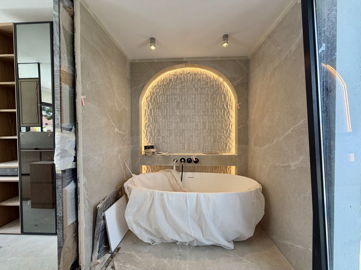 Huis te koop in San Pedro de Alcántara | 5 slaapkamers H5357623