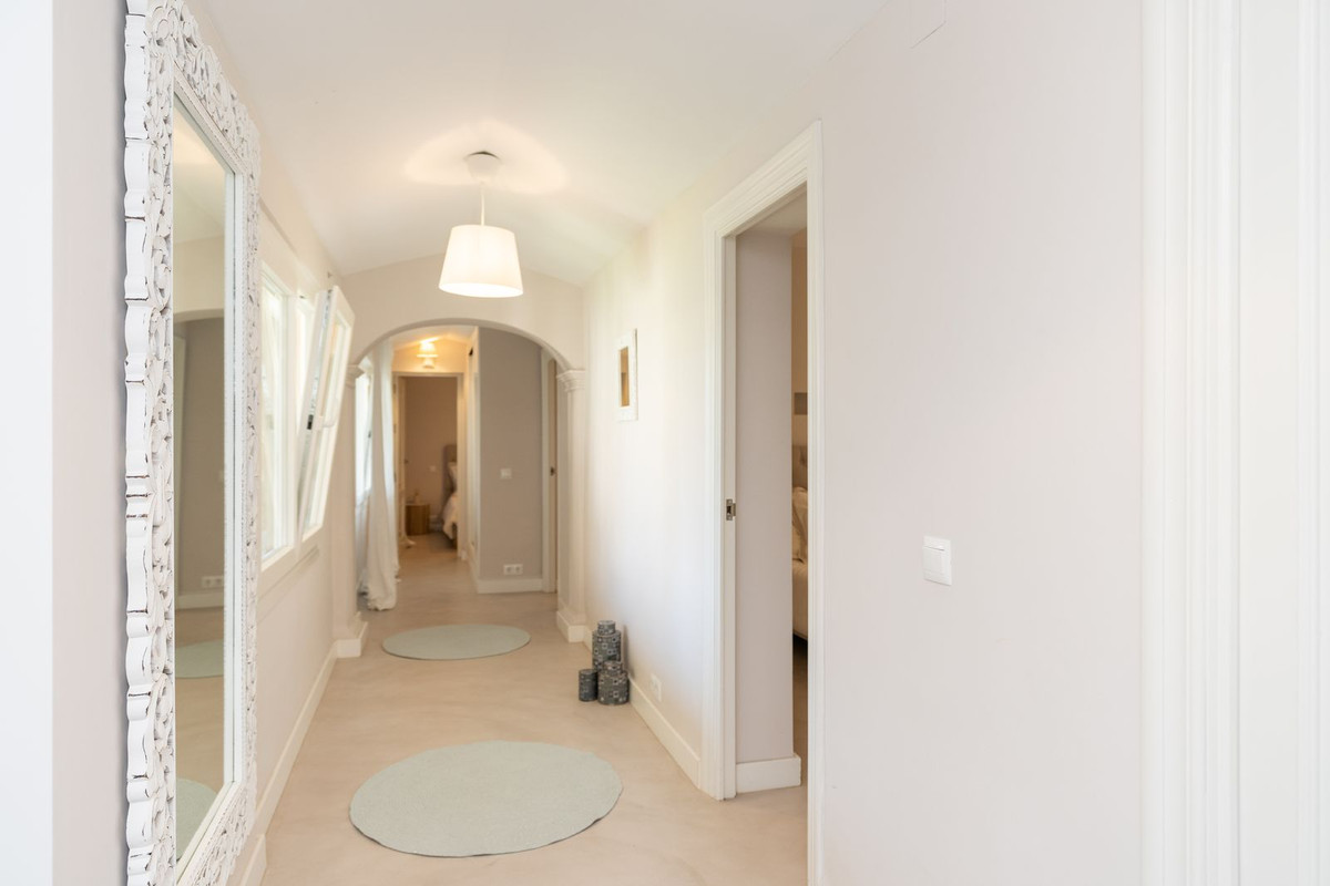 Huis te koop in San Pedro de Alcántara | 5 slaapkamers H5357644