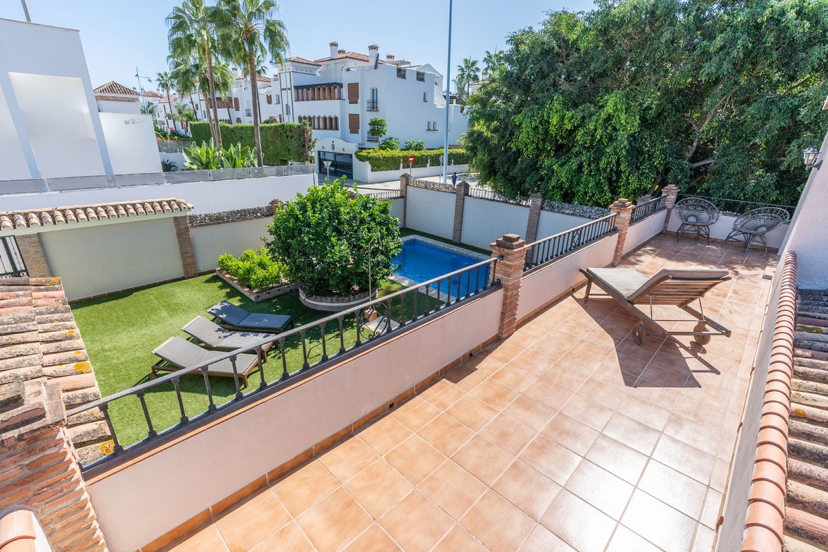 Huis te koop in San Pedro de Alcántara | 5 slaapkamers H5357644