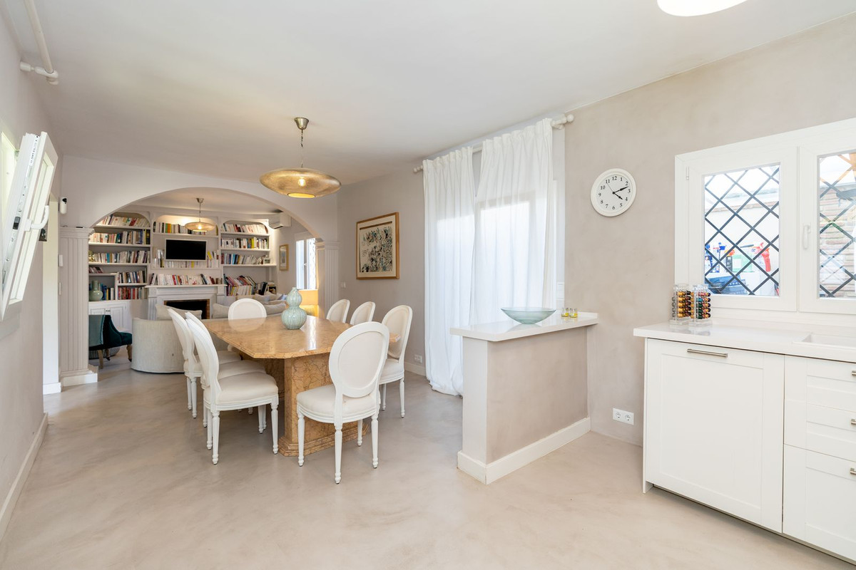 Huis te koop in San Pedro de Alcántara | 5 slaapkamers H5357644