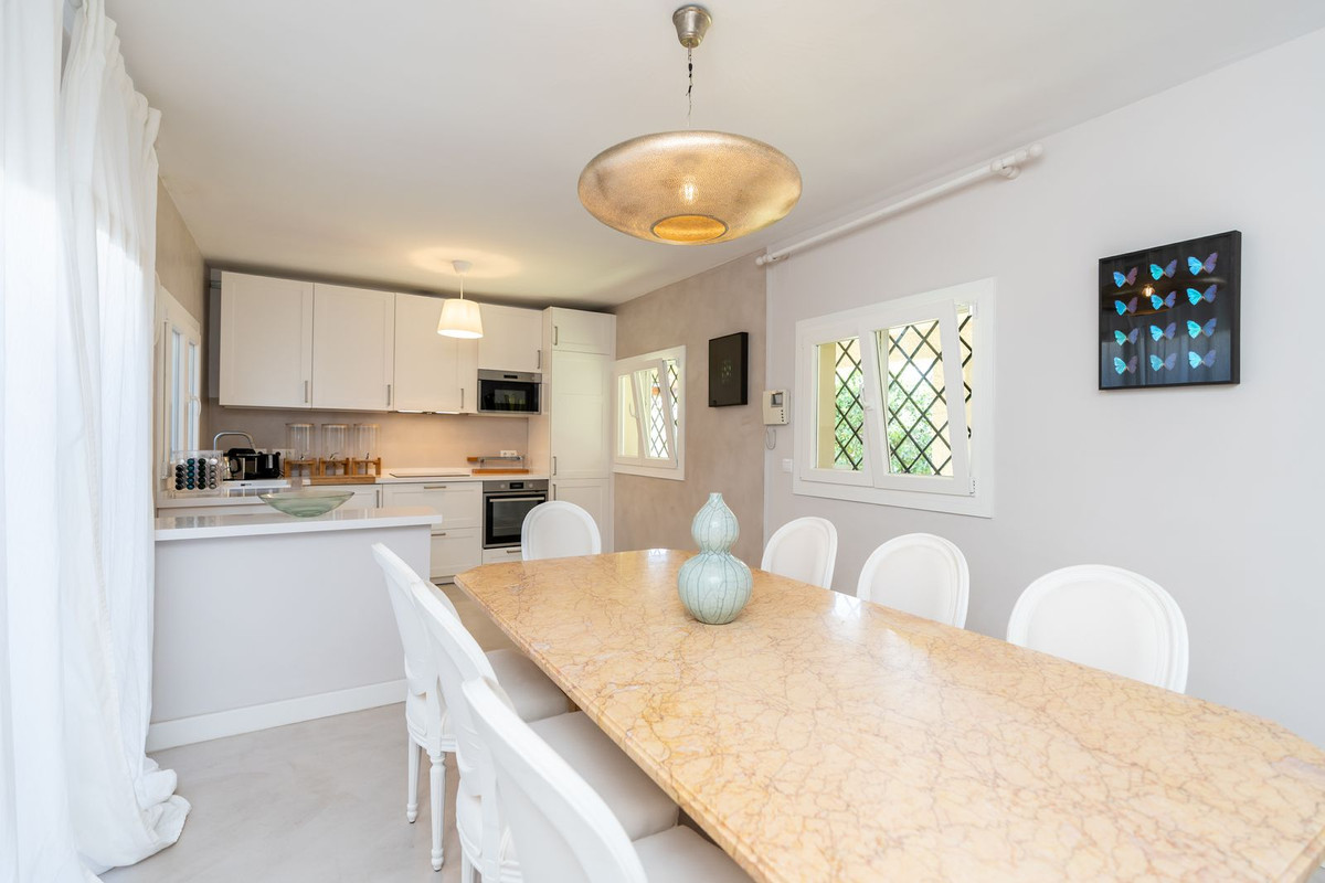 Huis te koop in San Pedro de Alcántara | 5 slaapkamers H5357644