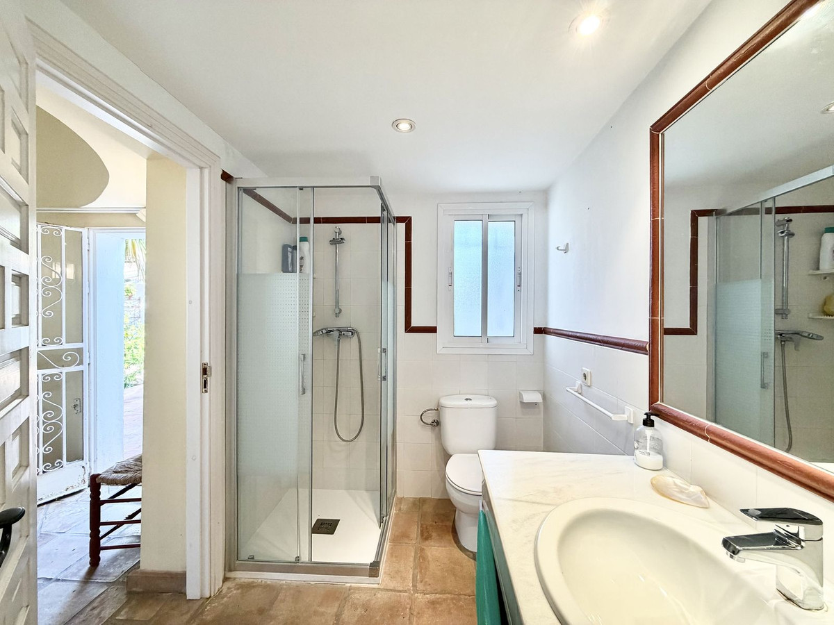 Huis te koop in San Pedro de Alcántara | 5 slaapkamers H5360440