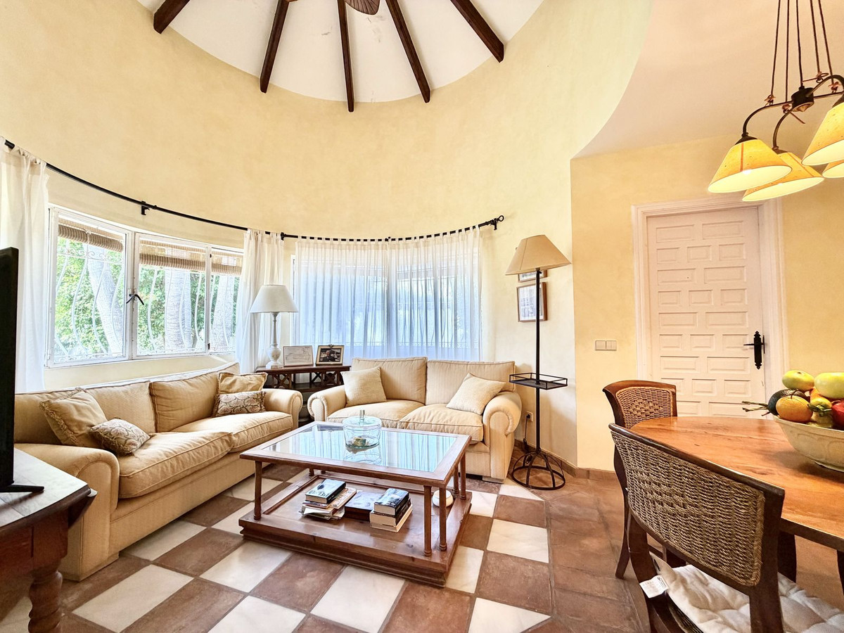 Huis te koop in San Pedro de Alcántara | 5 slaapkamers H5360440