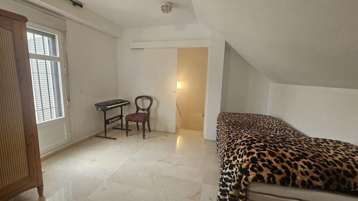 Huis te koop in San Pedro de Alcántara | 4 slaapkamers H5361259