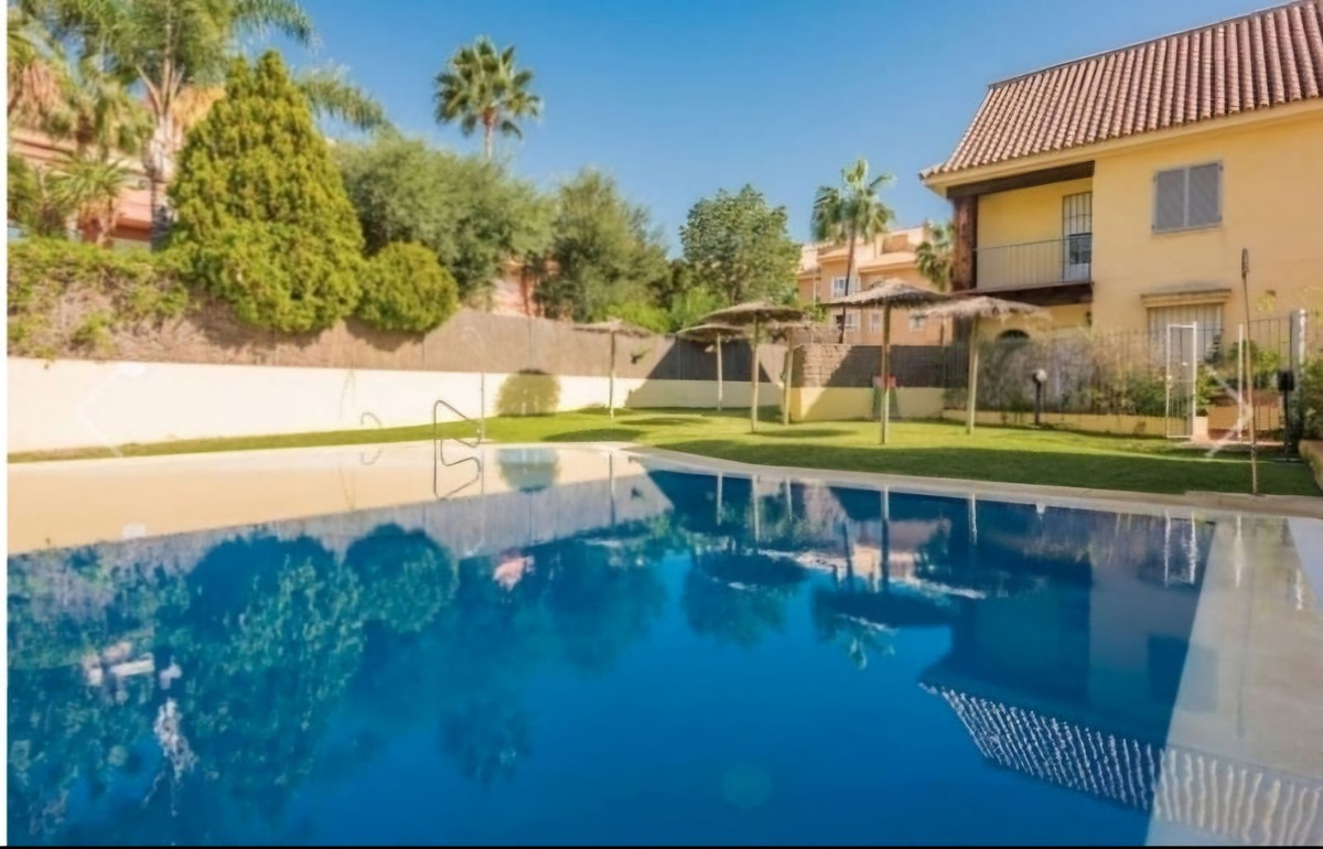 Huis te koop in San Pedro de Alcántara | 4 slaapkamers H5361259