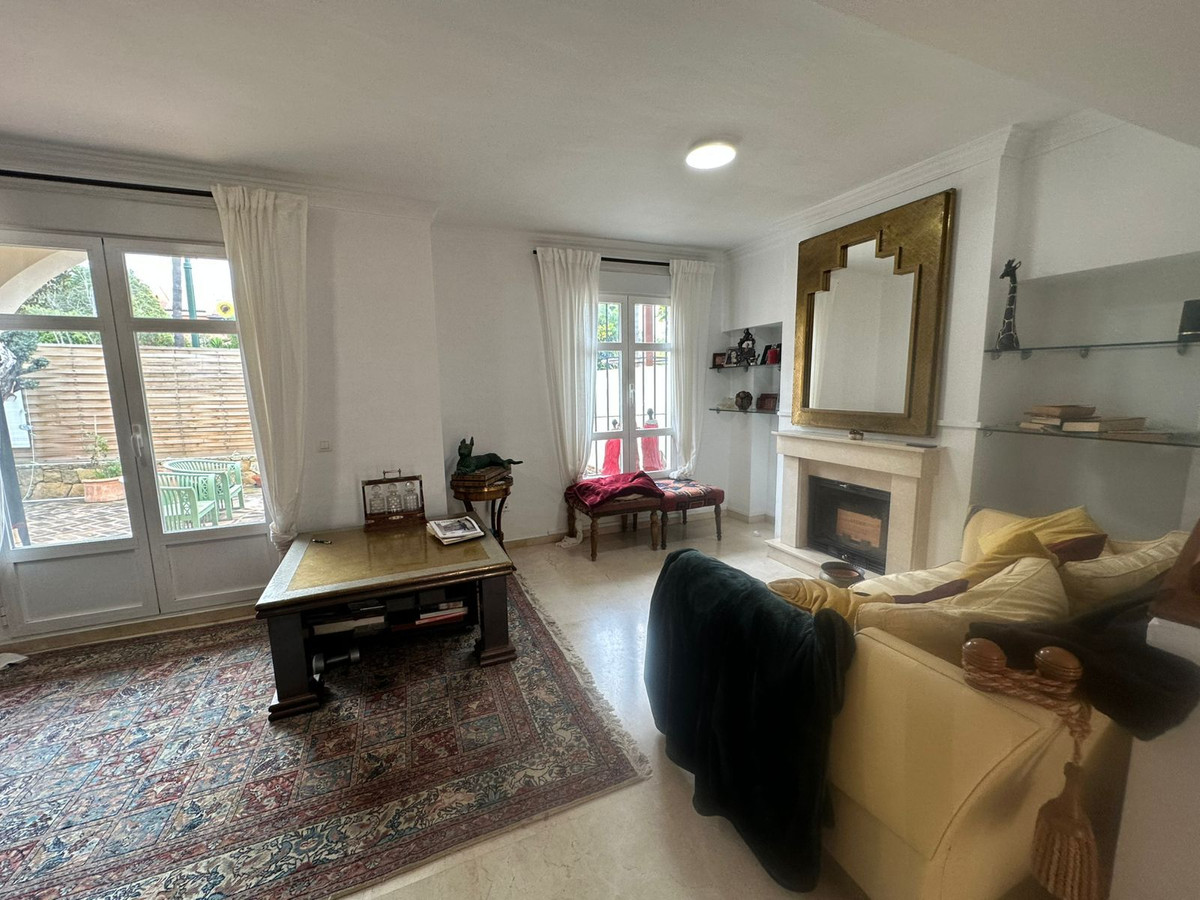 Huis te koop in San Pedro de Alcántara | 4 slaapkamers H5361259