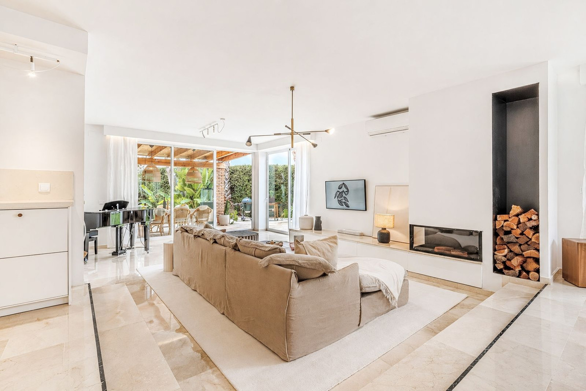 Huis te koop in San Pedro de Alcántara | 4 slaapkamers H5369233