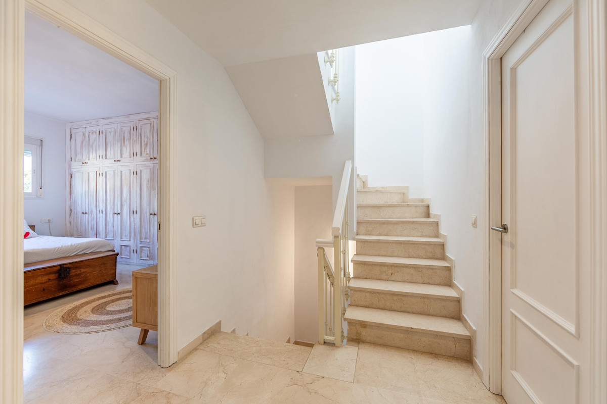 Huis te koop in San Pedro de Alcántara | 5 slaapkamers H5375113