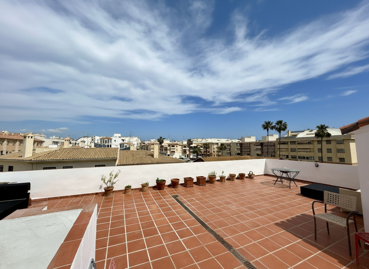 Huis te koop in San Pedro de Alcántara | 2 slaapkamers H5378353