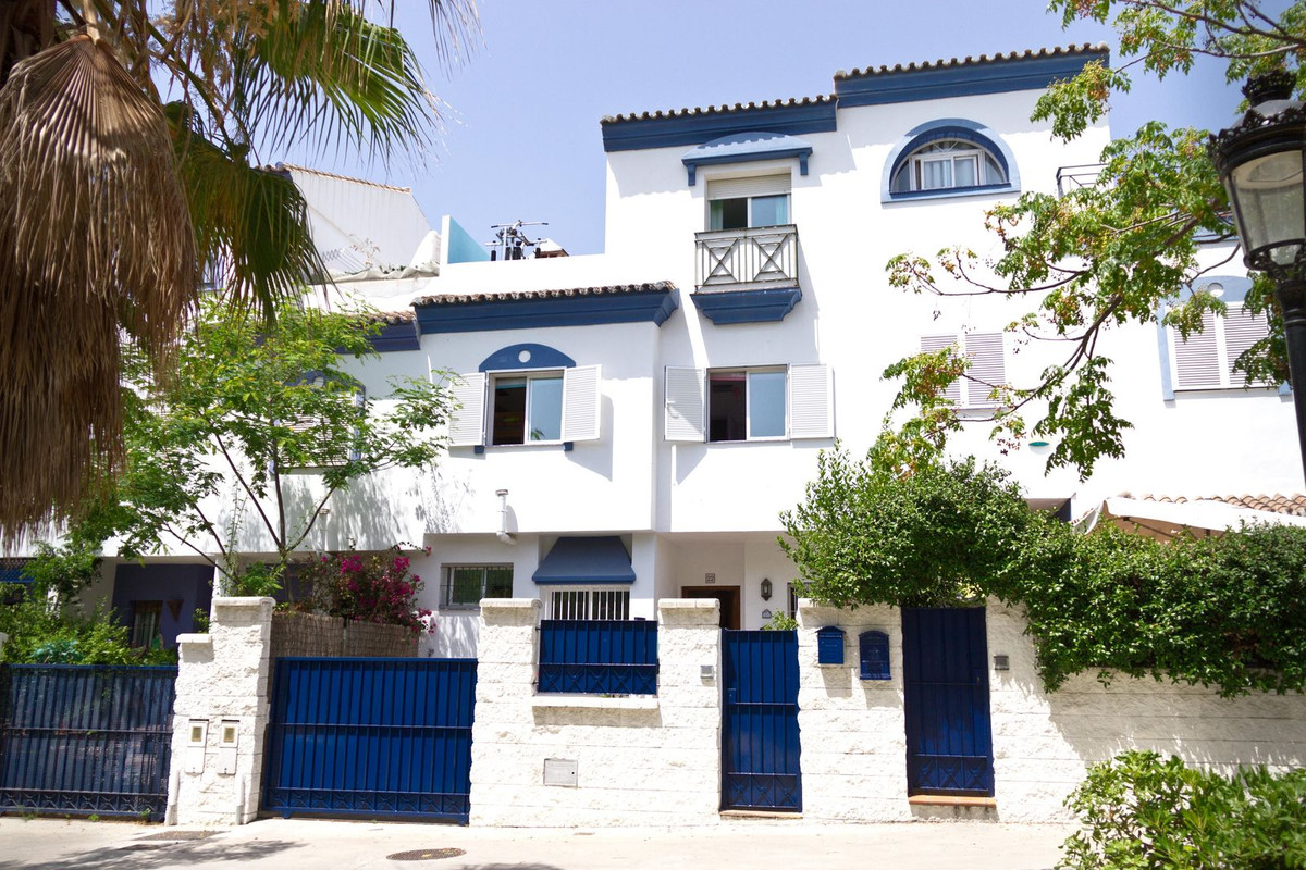 Huis te koop in San Pedro de Alcántara | 5 slaapkamers H5378878