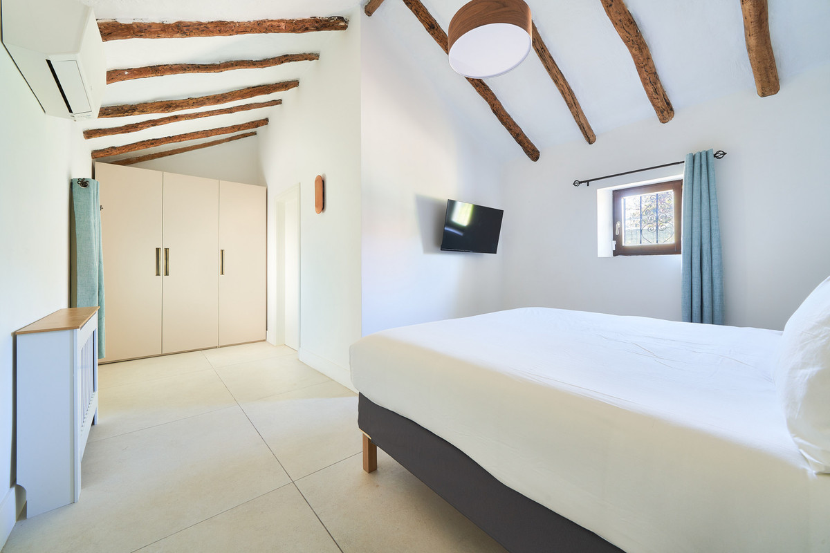 Property main view 47