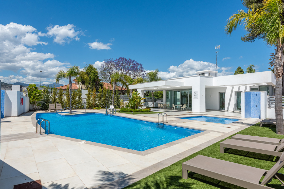 Huis te koop in San Pedro de Alcántara | 4 slaapkamers H5387671