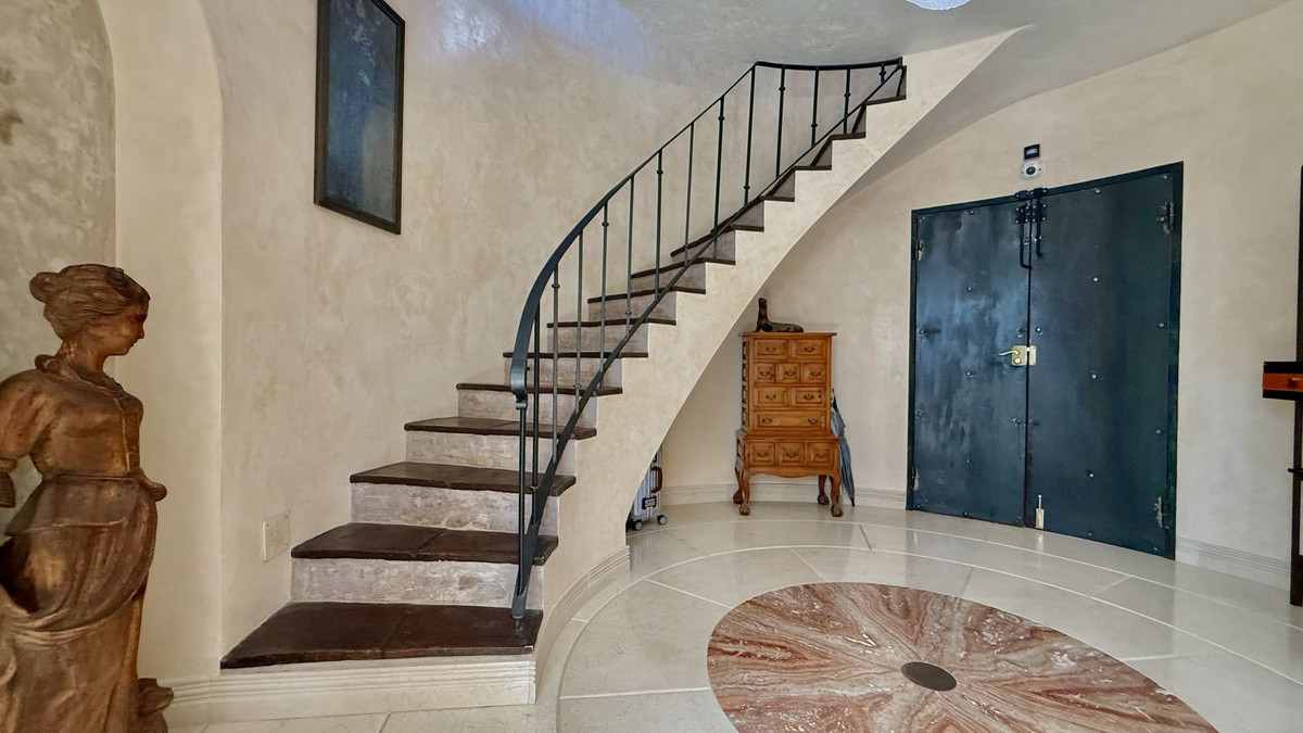 Huis te koop in San Pedro de Alcántara | 4 slaapkamers H5387881