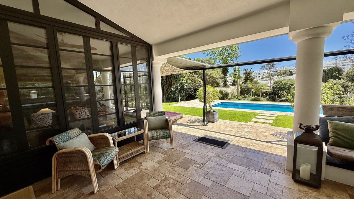 Huis te koop in San Pedro de Alcántara | 4 slaapkamers H5387881