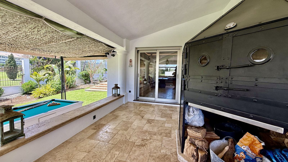 Huis te koop in San Pedro de Alcántara | 4 slaapkamers H5387881