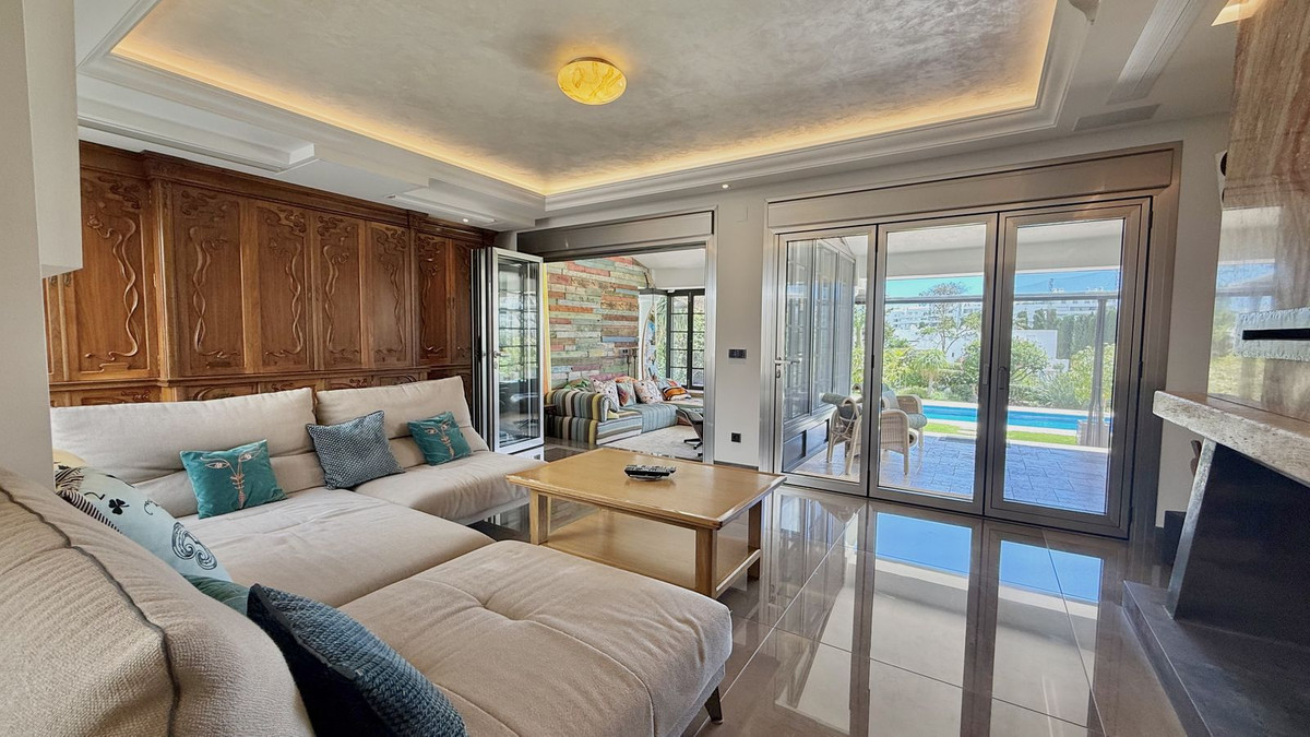 Huis te koop in San Pedro de Alcántara | 4 slaapkamers H5387881