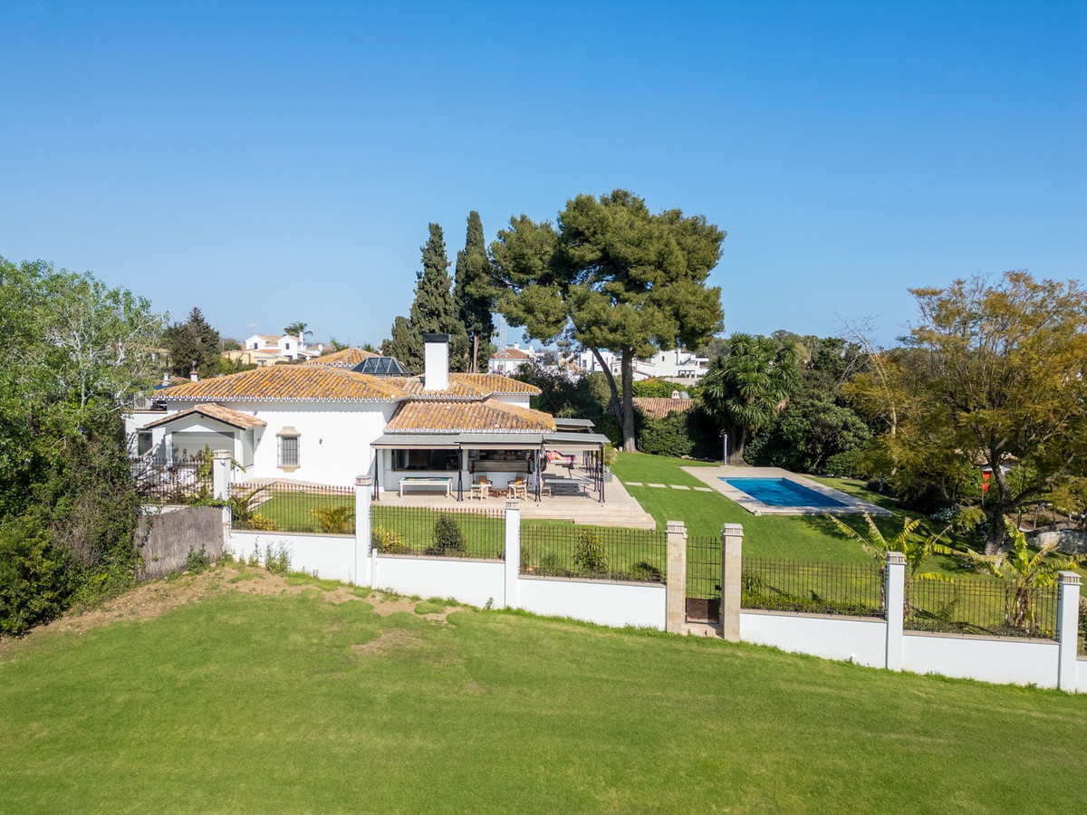 Huis te koop in San Pedro de Alcántara | 4 slaapkamers H5387881