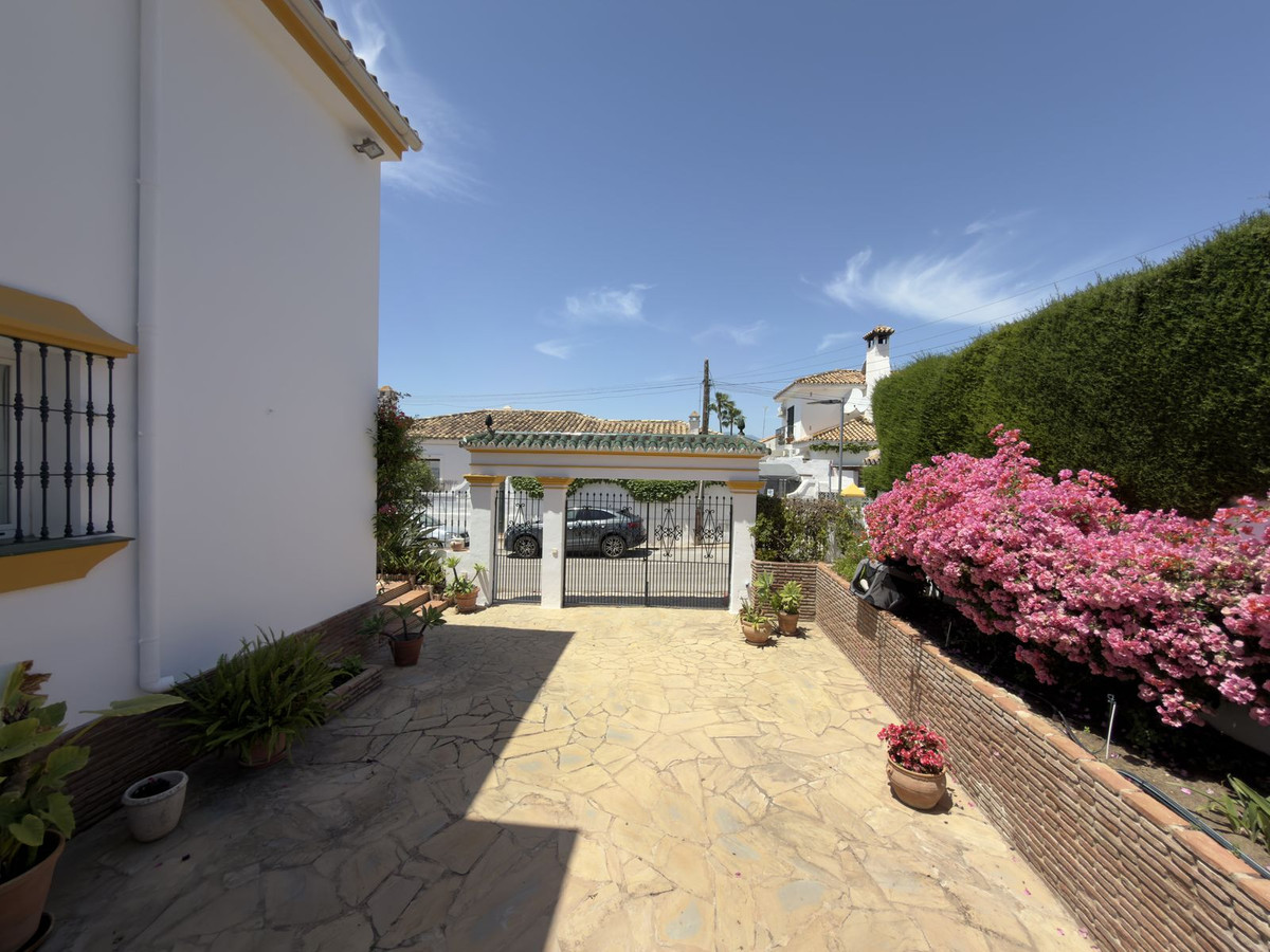 Huis te koop in San Pedro de Alcántara | 4 slaapkamers H5394949