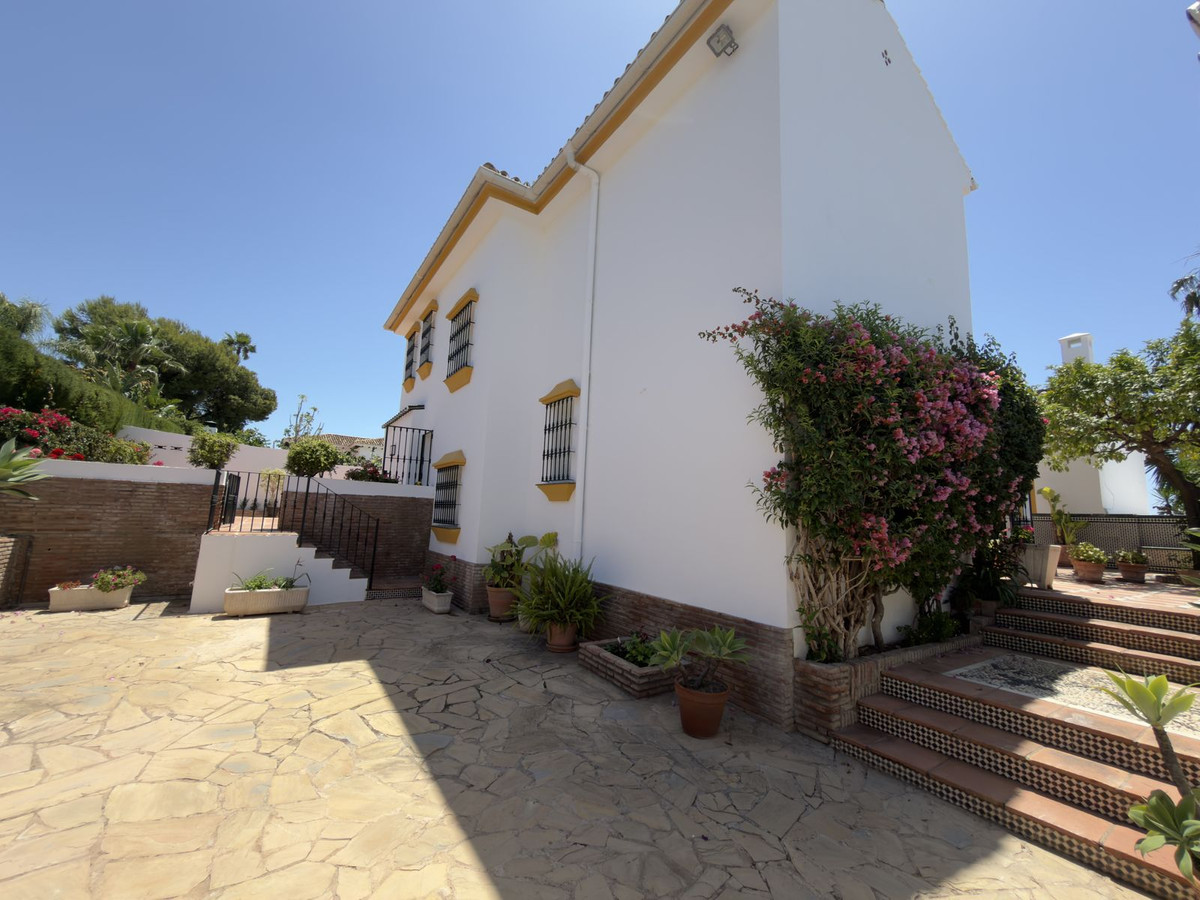 Huis te koop in San Pedro de Alcántara | 4 slaapkamers H5394949