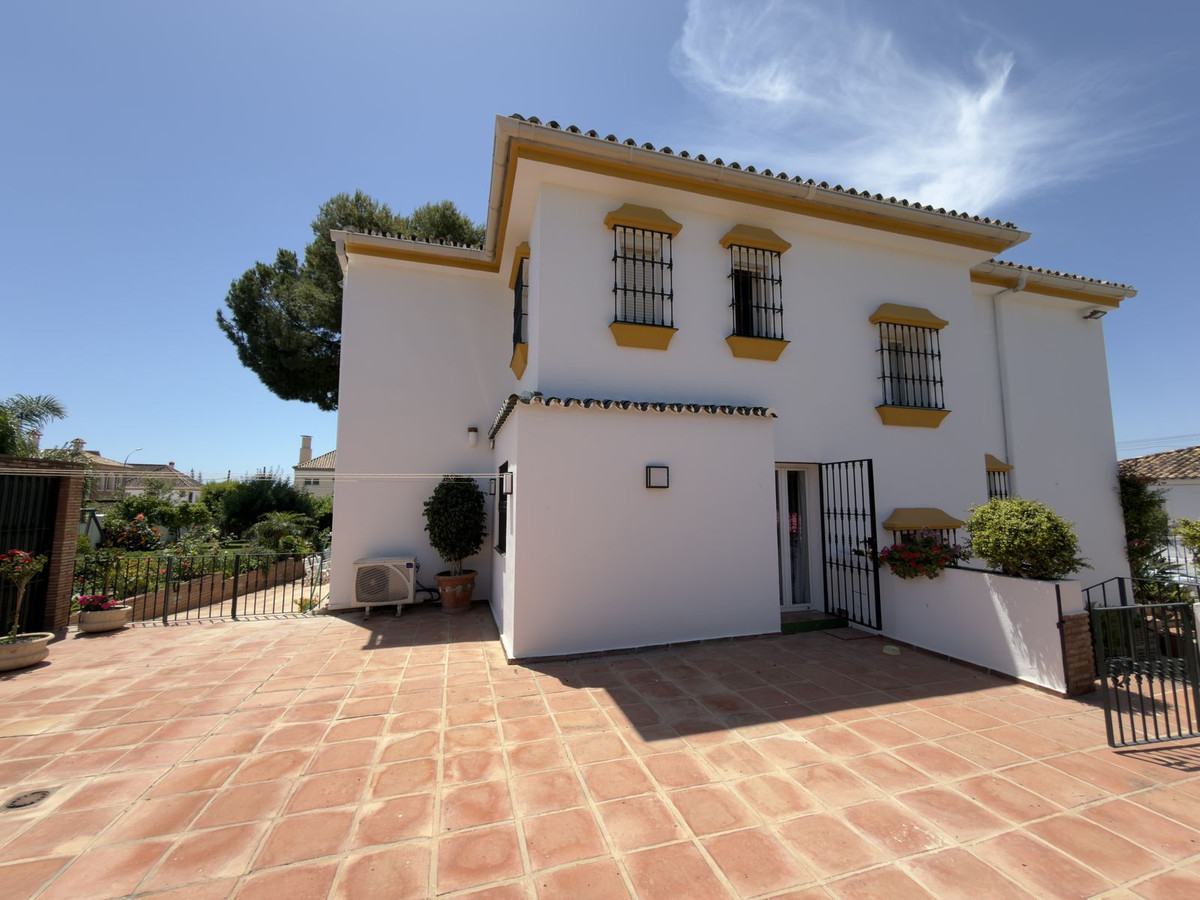 Huis te koop in San Pedro de Alcántara | 4 slaapkamers H5394949