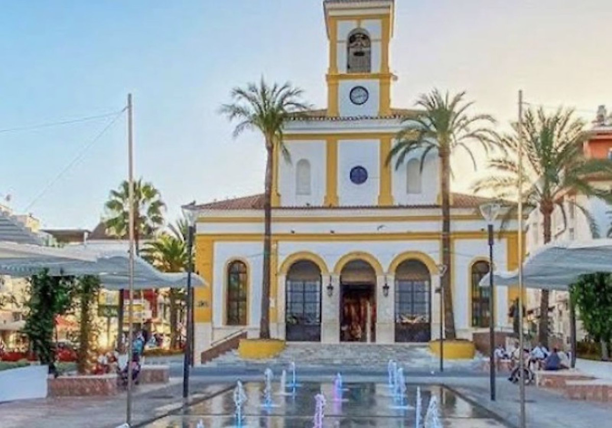Huis te koop in San Pedro de Alcántara | 4 slaapkamers H5395669