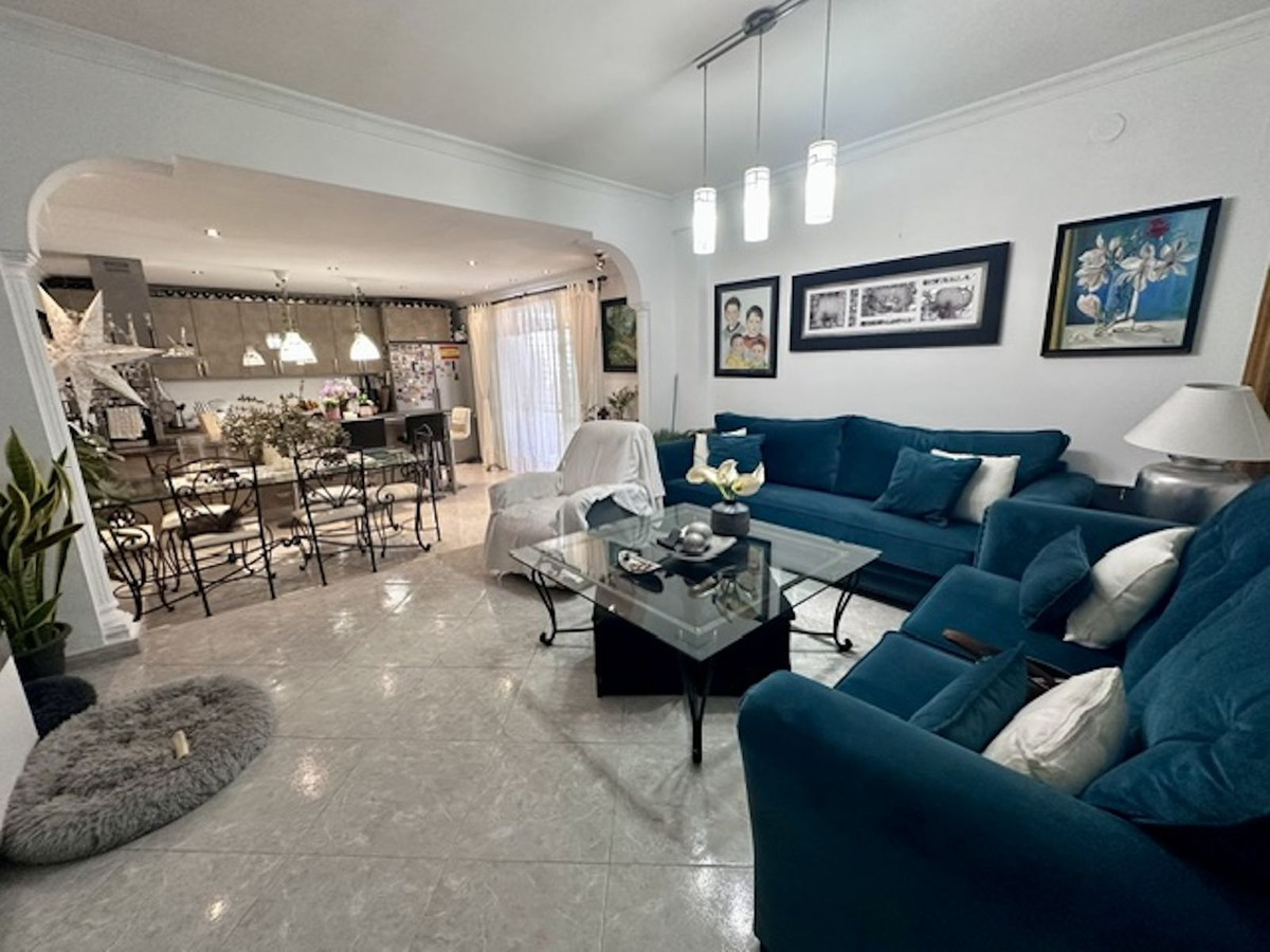 Huis te koop in San Pedro de Alcántara | 4 slaapkamers H5395669