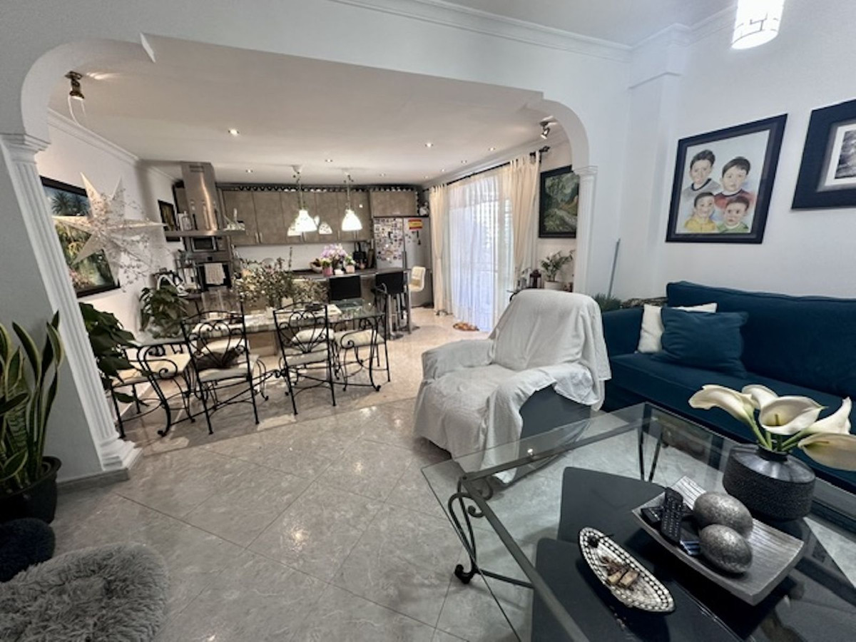 Huis te koop in San Pedro de Alcántara | 4 slaapkamers H5395669