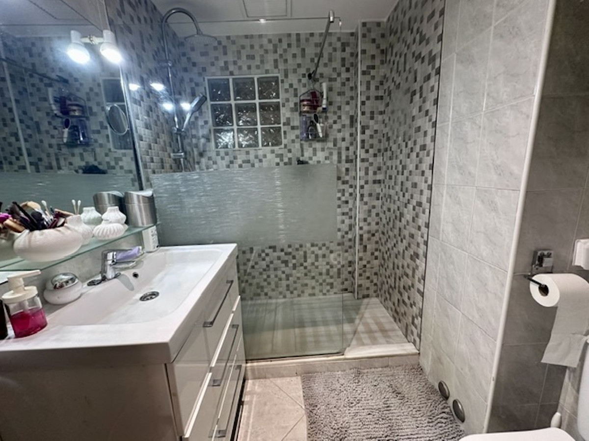 Huis te koop in San Pedro de Alcántara | 4 slaapkamers H5395669