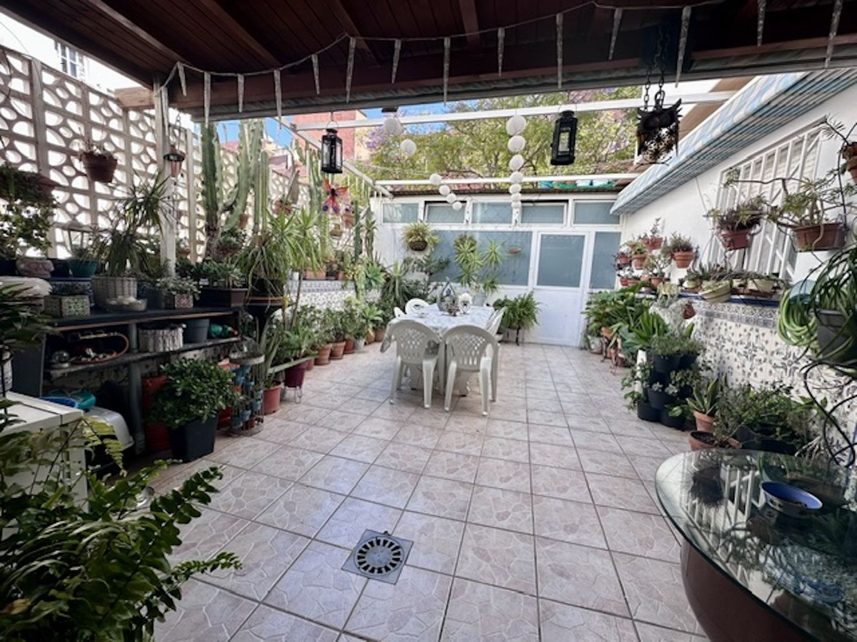 Huis te koop in San Pedro de Alcántara | 4 slaapkamers H5395669